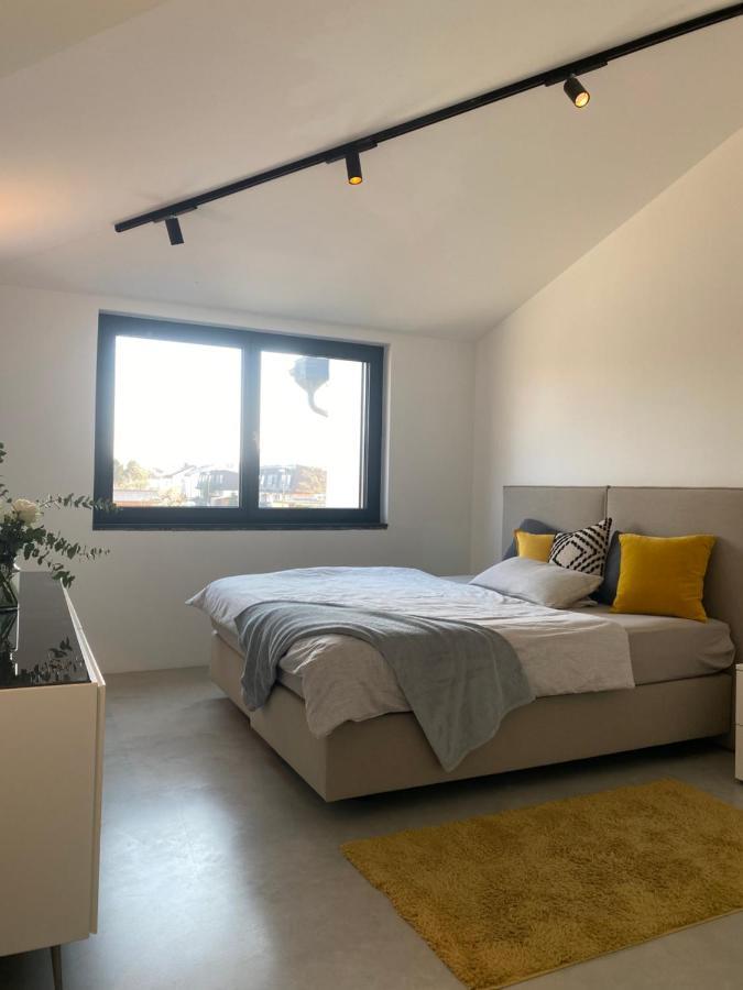 Moderne Ferienwohnung Stephanskirchen Εξωτερικό φωτογραφία