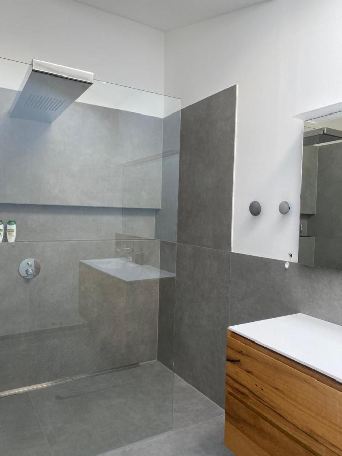Moderne Ferienwohnung Stephanskirchen Εξωτερικό φωτογραφία