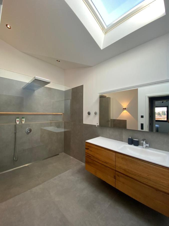 Moderne Ferienwohnung Stephanskirchen Εξωτερικό φωτογραφία
